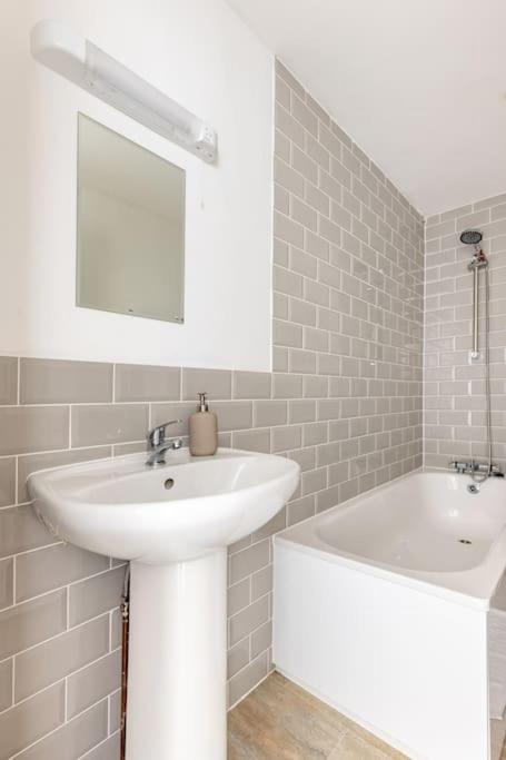 Streatham Leilighet London Eksteriør bilde